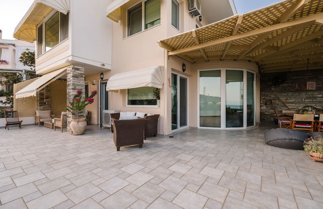 Blue Crystal Villa - Photo 14