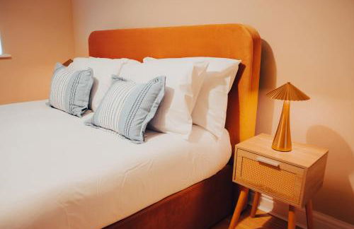 Central Manchester Gem with Stylish 2BR Retreat and Free Carpark - Foto 6