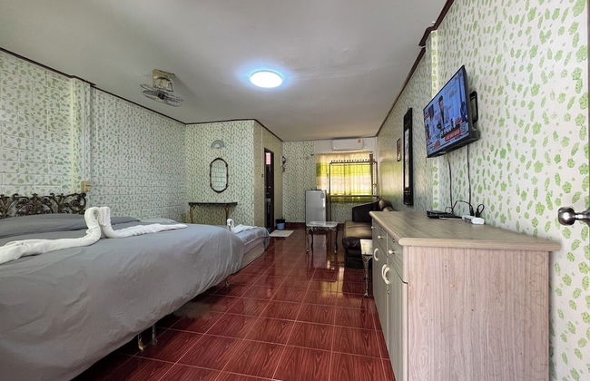 Chang Phueak Chao Samran Beach - Foto 24