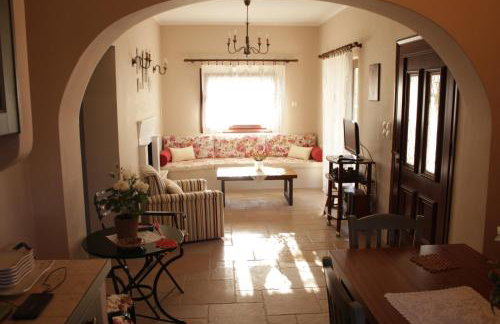 *Villa Pap-Live the Greek hospitality in a village* - Foto 20