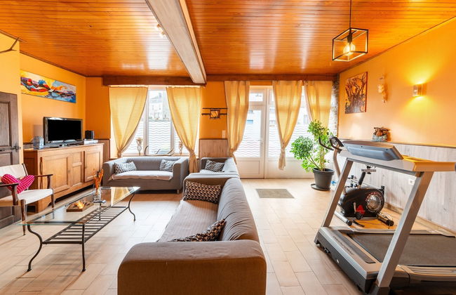 Expansive Holiday Home in Ardennes with Hot Tub - Photo 1