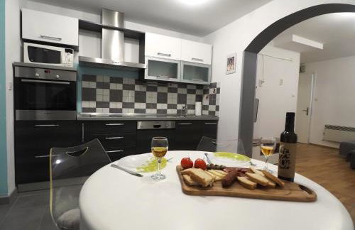 Apartment with garden in Barbariga - Photo 2