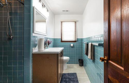 Stratford Family Home Near Forest and Historic Sites - Foto 15