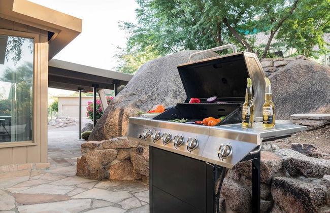 Red Rock by Avantstay Desert Hideaway w/ View & Pool - Foto 28