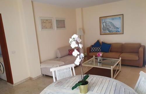 Modern 2bedroom Seaviews & Wifi - Foto 12