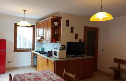 Trilocale BELVEDERE Alloggio ad uso turistico - VDA - LA THUILE - CIR 0068 - Foto 1