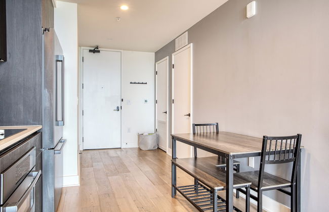 The Natiivo by AvantStay – Modern High-Rise with Rooftop Pool & Skyline Views - Foto 33