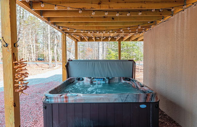 NEW Large Group Summer Getaway W/hot Tub + Game Room! - Foto 30