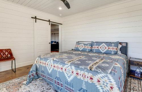 Scenic Overlook - Luxe Greers Ferry Hideaway! - Foto 17