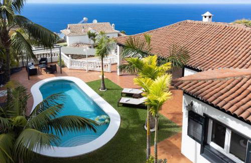 Home2Book Design Asian Sabina, Heated Pool & View - Foto 1