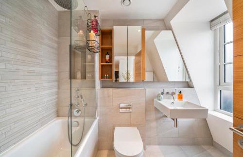 Panoramic Perfection Marble Arch 2BR Penthouse 74 - Foto 17