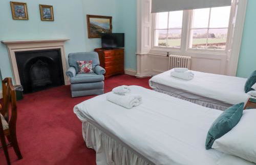 Cheviot Manor - Photo 37