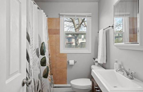 Tranquil 2BR Apt Mpls - 8075 Apt 2 - Foto 30