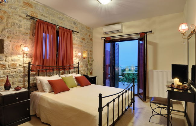 Byzantinon Hotel - Photo 2