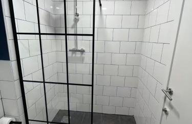 Loft and Light in London - Photo 2