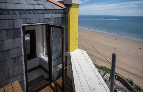 The Nest - 1 Bedroom Apartment - Tenby - Photo 32