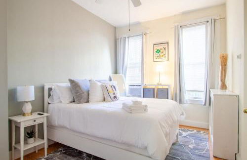 Classy 1-BR Flat Nestled Between Dupont & Logan - Foto 8