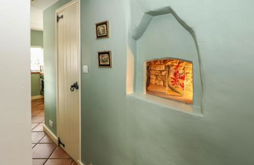 Bumble Bee - Photo 19