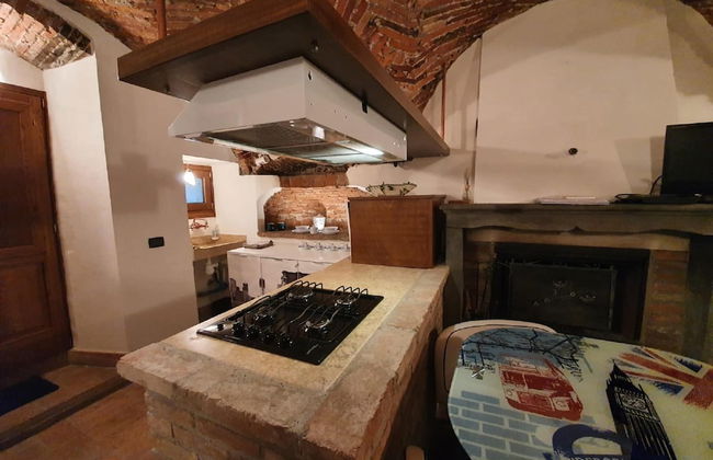 Holiday Home in Clusane Near Lake - Photo 5