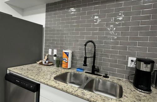 2 DT Dallas l FIFA WORLD CUP READY l 5 Min from Love Field - Foto 11