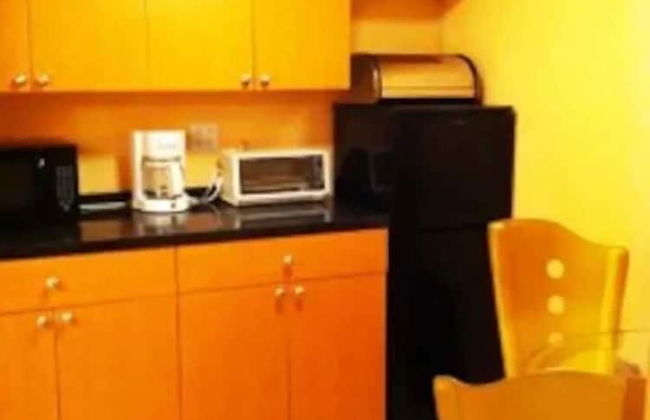 Amazing Apartment,hallandale Beach, Walk to Ocean! - Foto 11