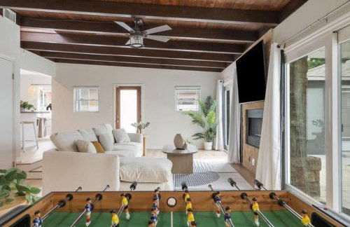 Stunning Retro Beach Oasis, Dual Living, Pool - Foto 27