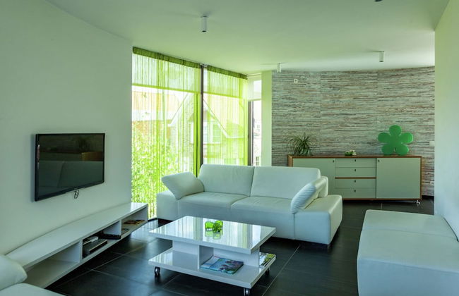 Modern Holiday Home Near Bruges and the North Sea - Photo 15