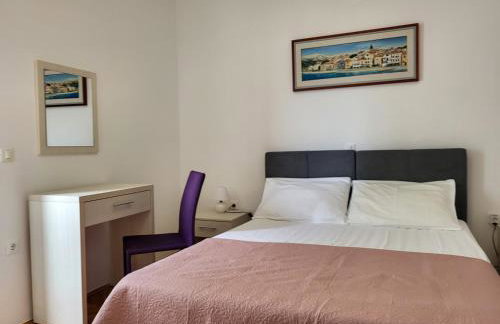 Apartments and rooms Iva - Photo 27