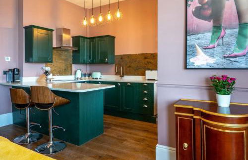 Stylish Beachfront Luxury Apartment, Sweeping Ocean Views and Log Burner - Foto 76