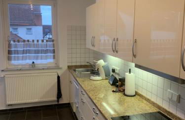 Großes Apartment Aschaffenburg 4 Schlafzimmer bis zu 10 Personen Mainpark Apartment Mainaschaff - Foto 10