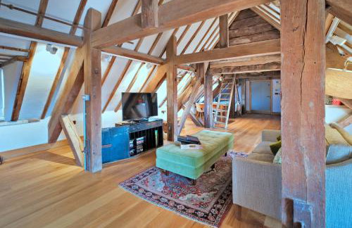 Finest Retreats - The Loft at Brackley Town Hall - Photo 9