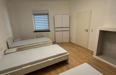 Kernsanierte Monteurwohnung für 5 Personen - Foto 8