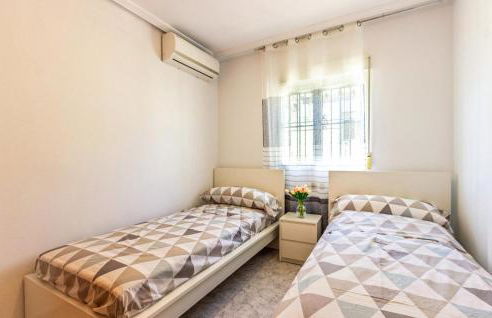 Beautiful Home In Orihuela Costa - Foto 19