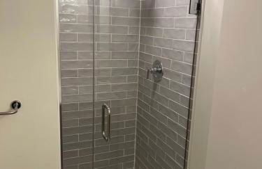 Main Street Farmhouse City Retreat by Hollyhock - Foto 22