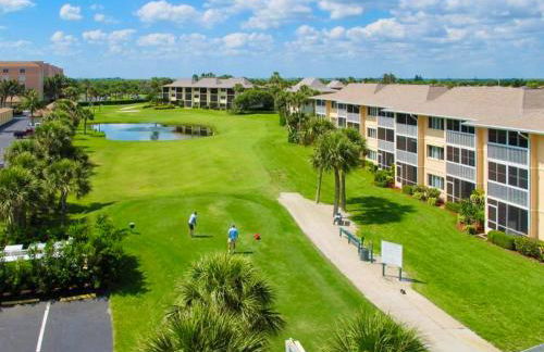 Beachfront paradise Ocean Village Golf Tennis Several heated pools Tiki bar Pickleball insite sports bar and restaurant and much more - Foto 34