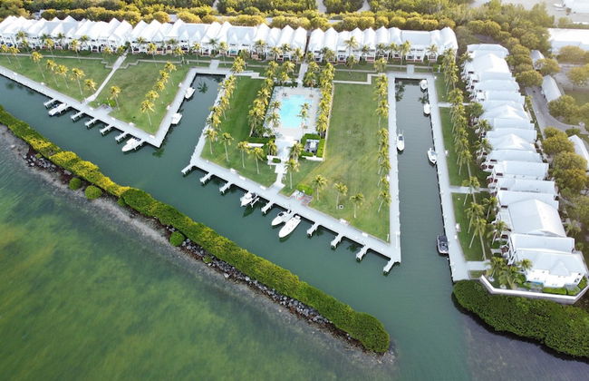 Waterfront Luxury Villa With Sunset Views And Boat Slip 3 Bedroom Townhouse by RedAwning - Foto 54