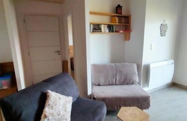 Au chalet de JO avec accès à l'espace piscine et jacuzzi - Foto 17