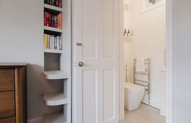 Idyllic Foodie Retreat above Silks Pub - Foto 2