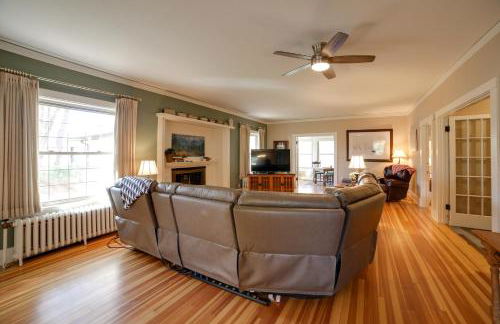 Inviting Colorado Springs House with Spacious Deck! - Foto 7