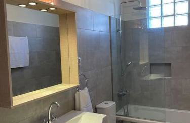 Dimitris place - Photo 22