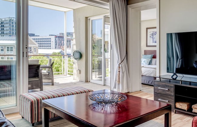 Simplistic Elegance at Altmore 203 - Photo 4