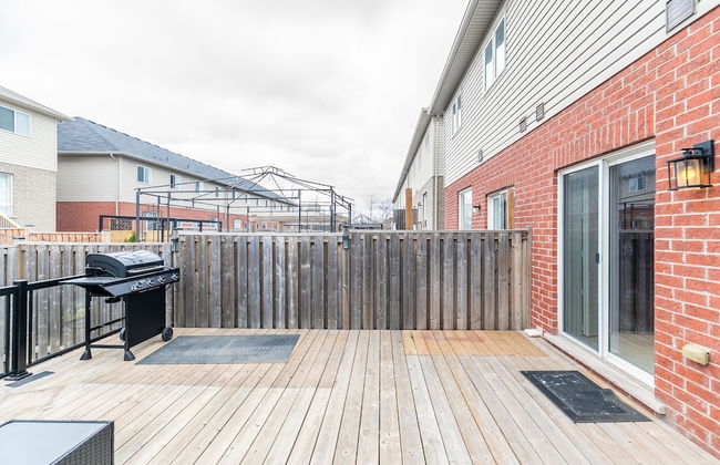 GLOBALSTAY. Modern 3-4 Bedroom Town - Photo 62