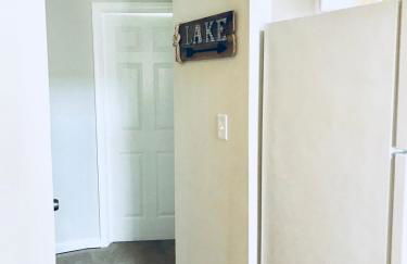 Beautiful Lakefront Chalet in the Poconos! - Foto 26