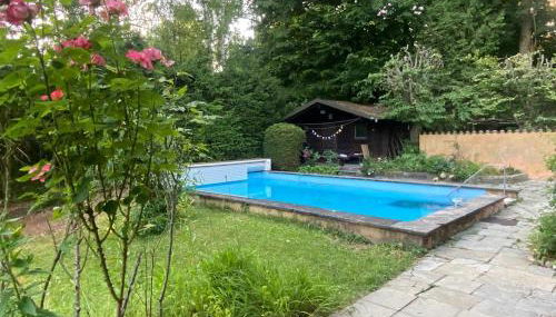 Villa mit Pool & Sauna am See - Foto 2, Garden, Garden view