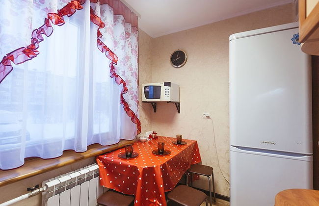 Apartments 5 zvezd Skver Stroiteley - Foto 7