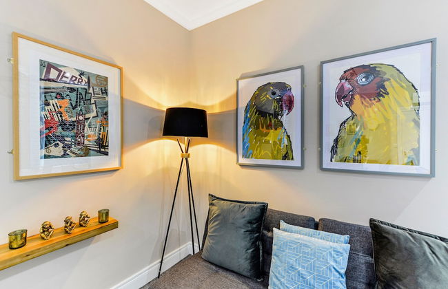 Snug at Clarence - Near Museum of Free Derry and Bloody Sunday Memorial - Foto 40