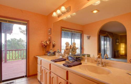 Spacious Kelseyville Home with Large Lakefront Deck! - Foto 13