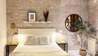 Lovely loft near Barcelona center - Photo 2