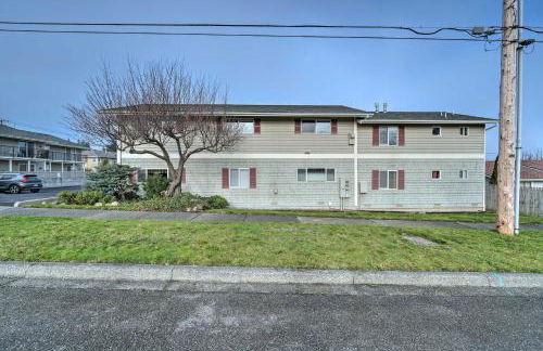 Apartment with Gas Fireplace about half Mi to Beach! - Foto 25