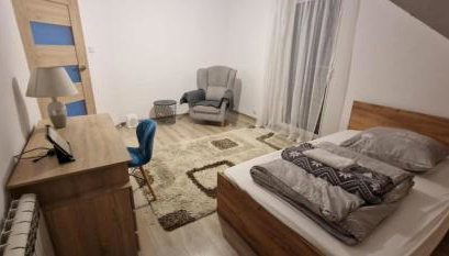 Cudowny Zakątek z Ogrodem i Basenem - Foto 3